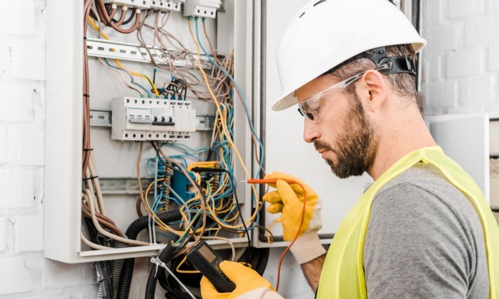 Top Reasons Why You Need To Hire an Electrician