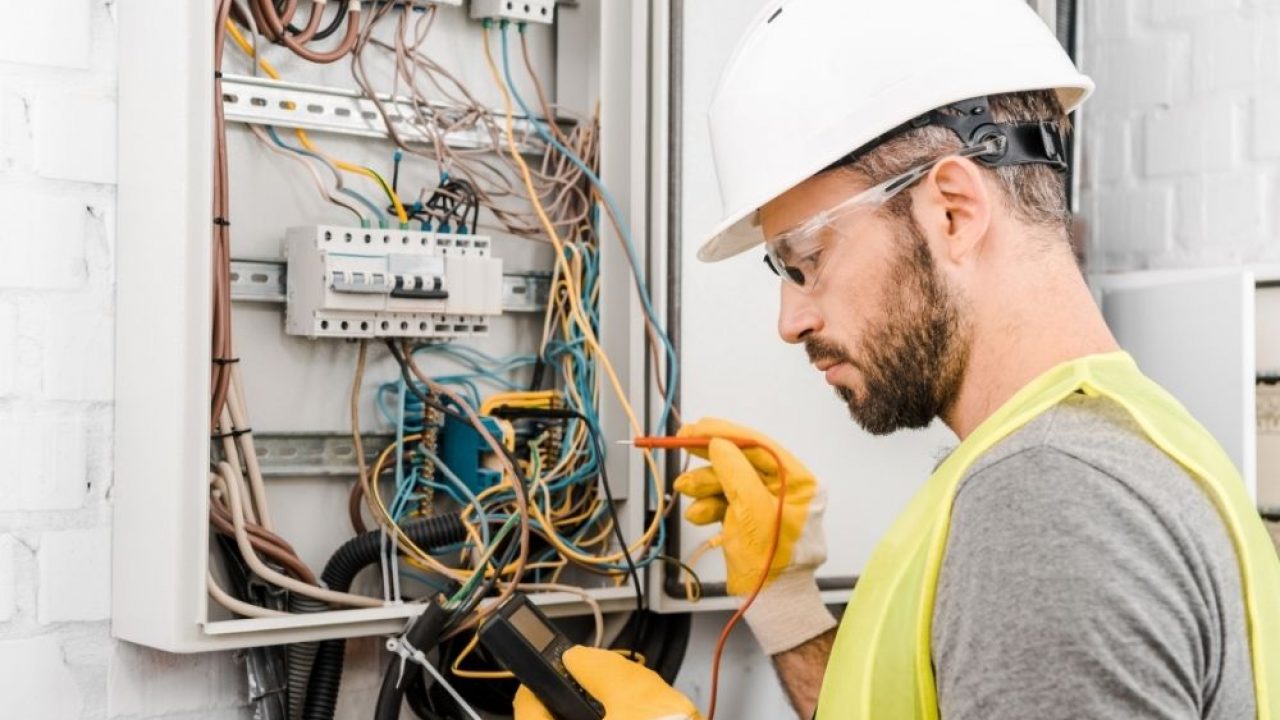 Top Reasons Why You Need To Hire an Electrician